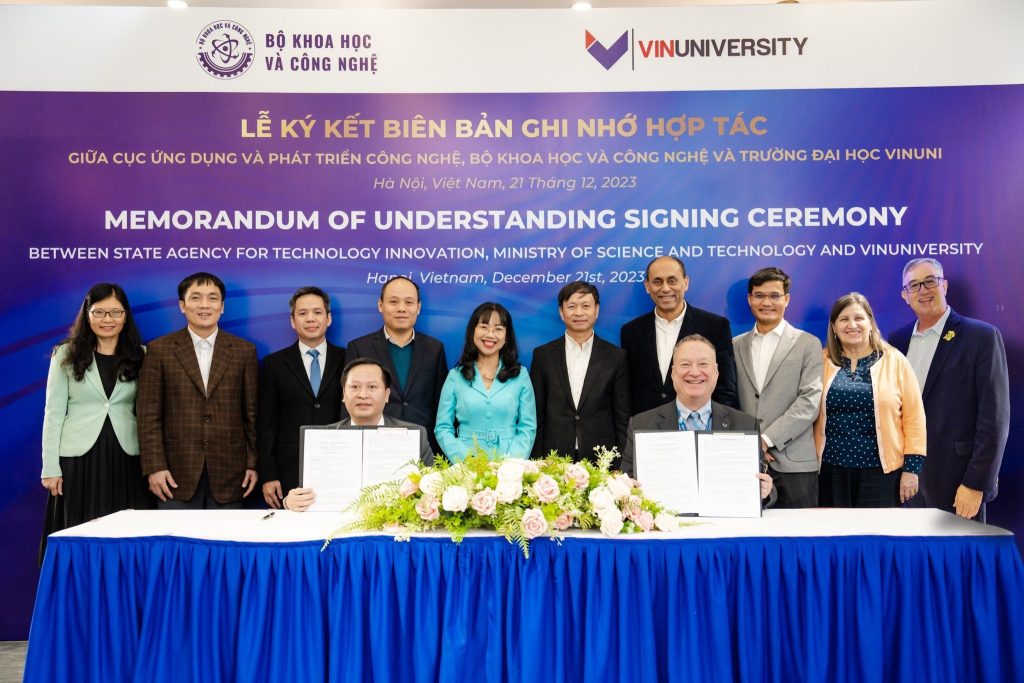 VinUni Signs MOU with the State Agency for Technology Innovation, Ministry of Science and Technology